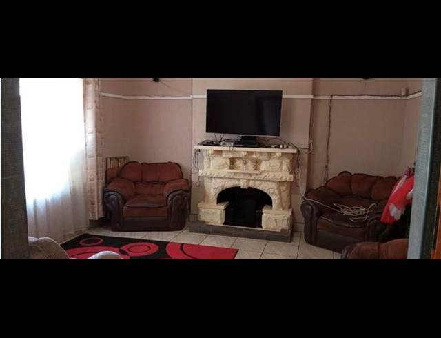 3 BEDROOM HOUSE FOR SALE IN SPRINGS